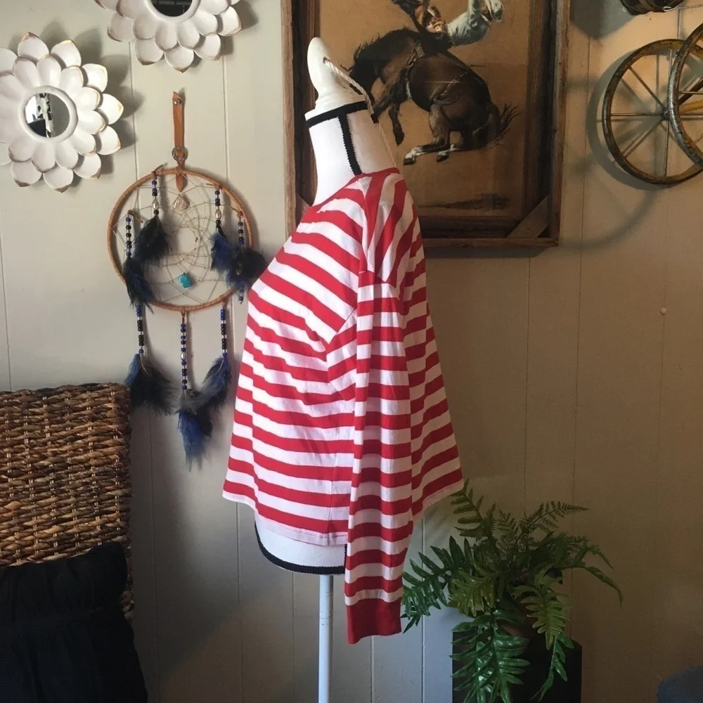 Divided cute red